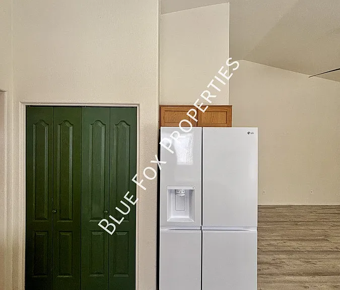 9712 E Paseo Juan Tabo — Photo 8