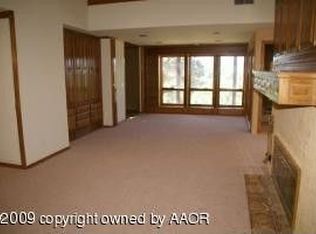 120 N Timbercreek Dr, Amarillo, TX 79118