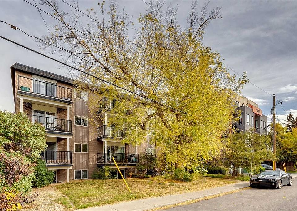 1st image of 112 S 23rd Ave SW #204
