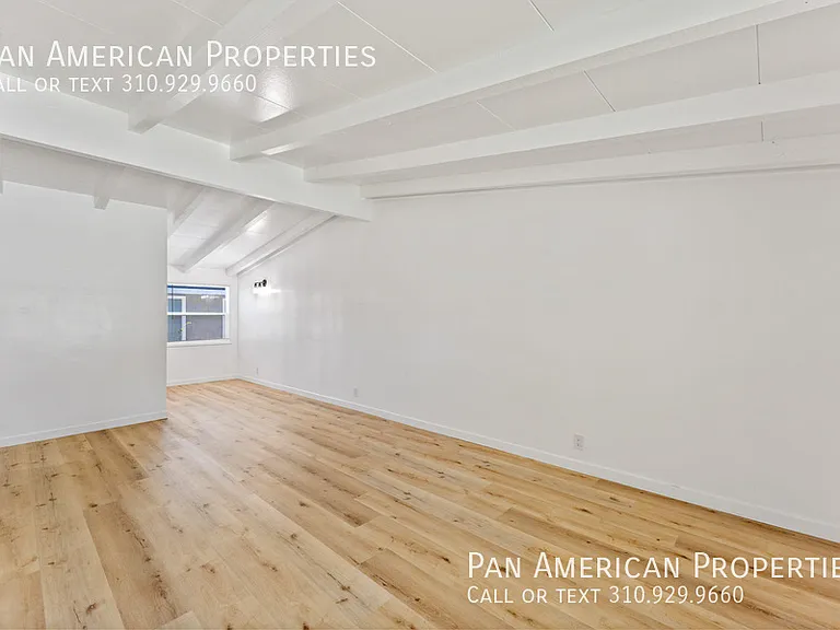 143 W Mayfair Ave — Photo 14