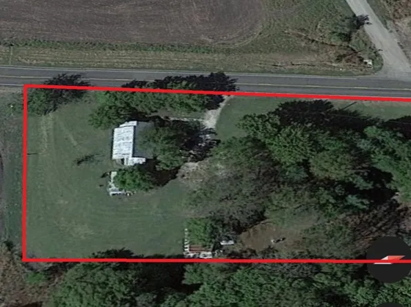 2053 State Highway 34, Honey Grove, TX 75446