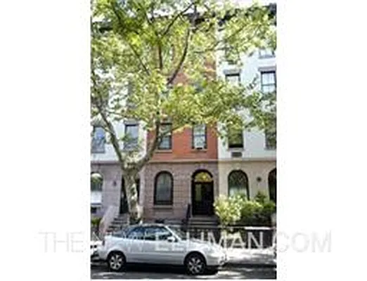 Rented by Douglas Elliman | media 29