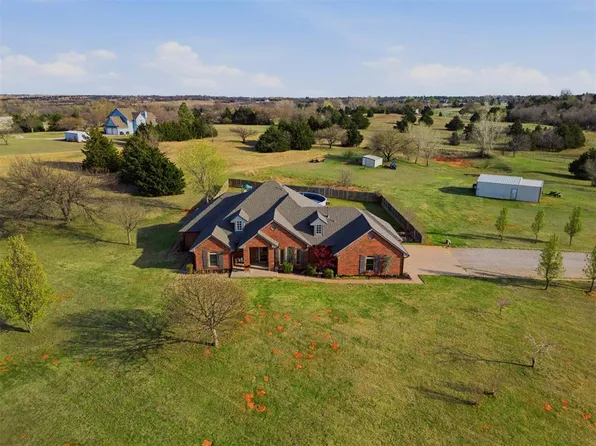 13124 Skyland Dr, Yukon, OK 73099