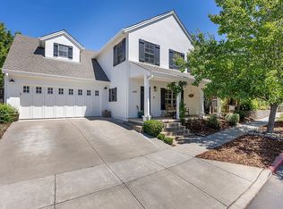 110 Cottage Cove Ln, Napa, CA 94559