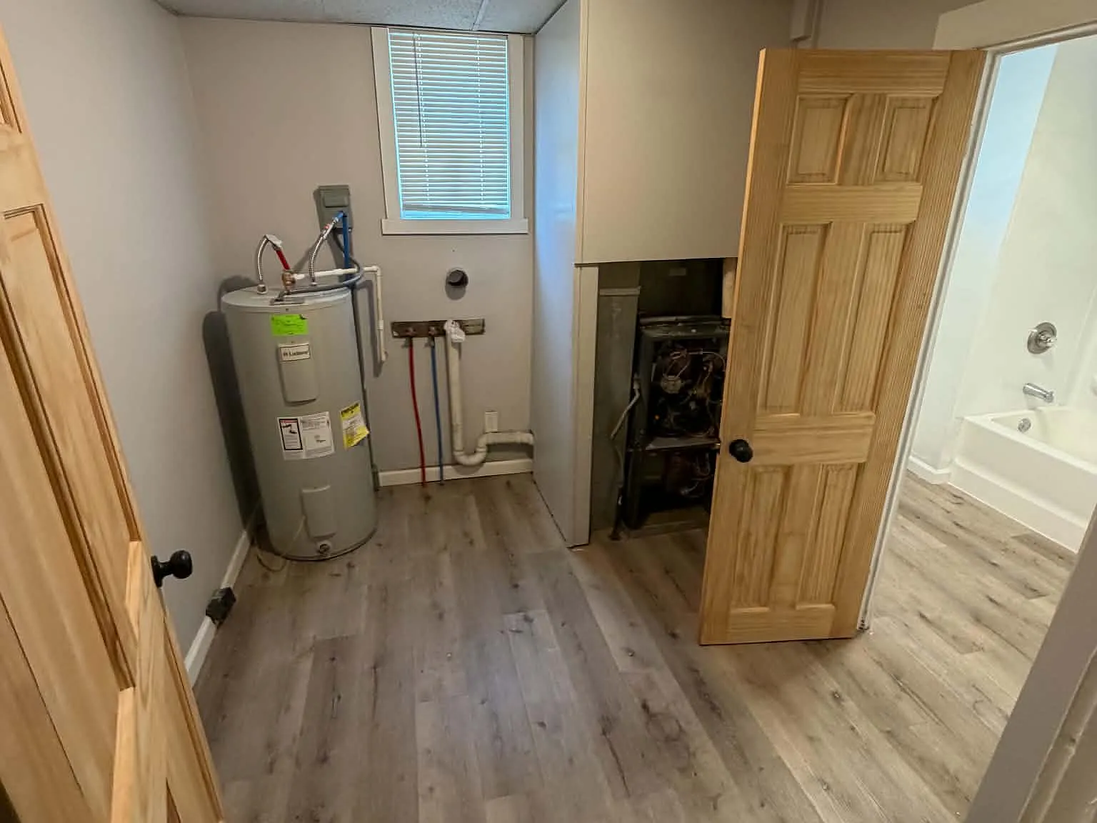 2 bed, 1005 sqft, $1,050 — Photo 4