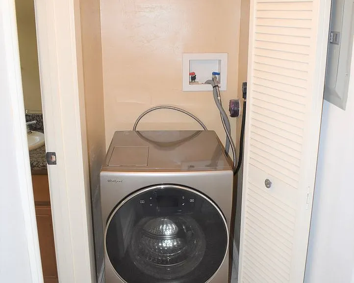 1450 Iris Ave #4 — Photo 13