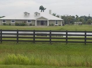 17600 Pineapple Ln, Fort Pierce, FL 34945