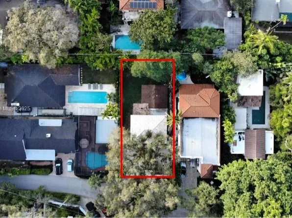 3736 Irvington Ave, Miami, FL 33133