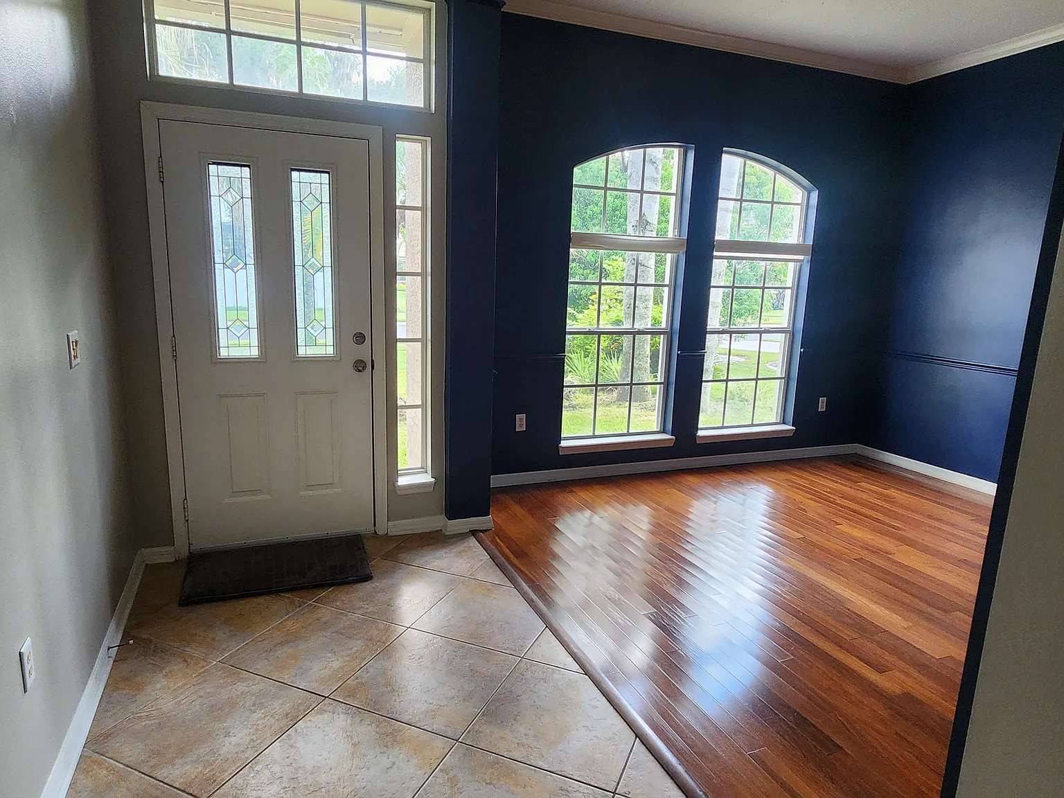 3 bed, 1862 sqft, $2,500 — Photo 2
