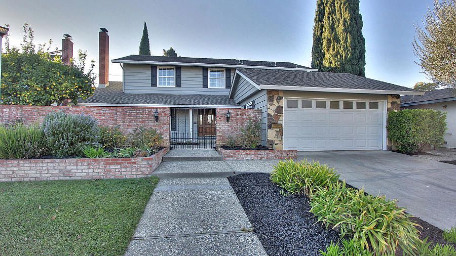 1st image of 1027 Rubis Dr