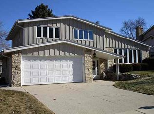 714 Walnut St, South Milwaukee, WI 53172
