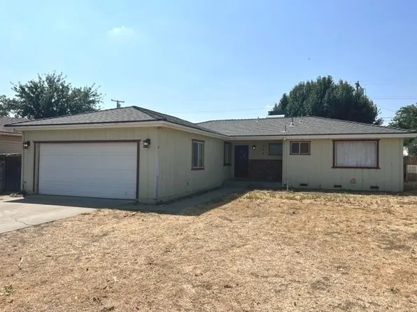 220 Walnut Ave, Coalinga, CA 93210