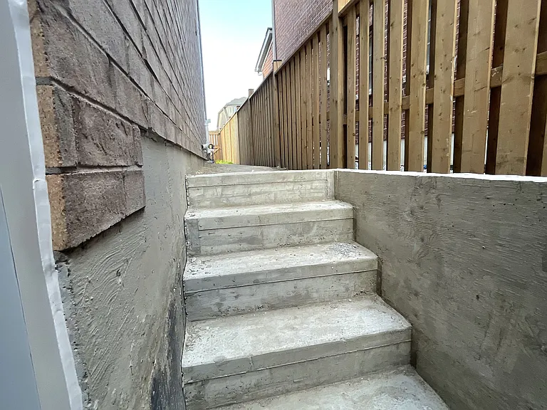 31 Berryman Ln — Photo 2