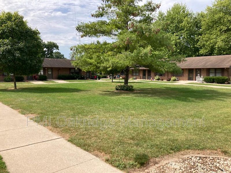 250 E Main St, Pennville, IN 47369 Zillow