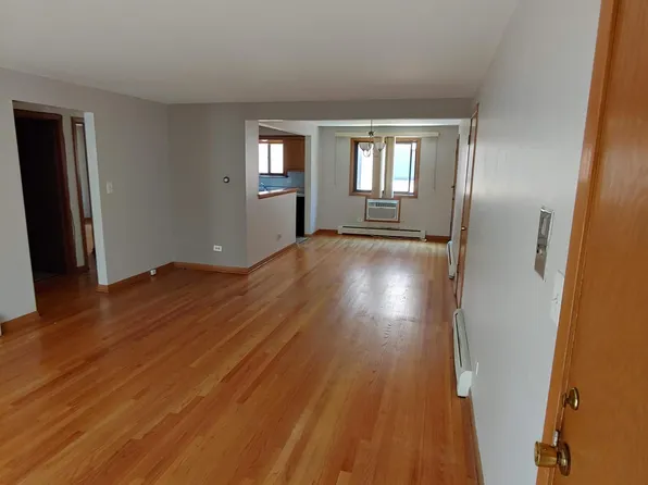 6870 N Northwest Hwy, Chicago, IL 60631