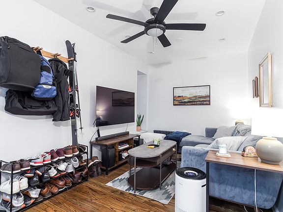 3rd image of 41 Underhill Ave APT 2B