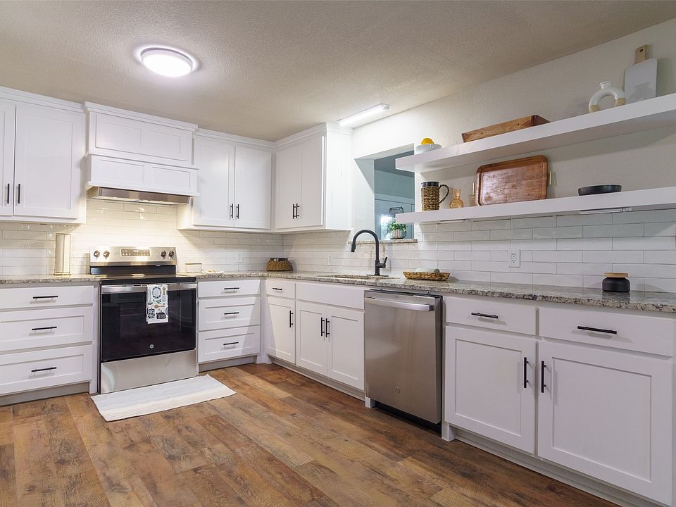 1st image of 8208 Downe Dr