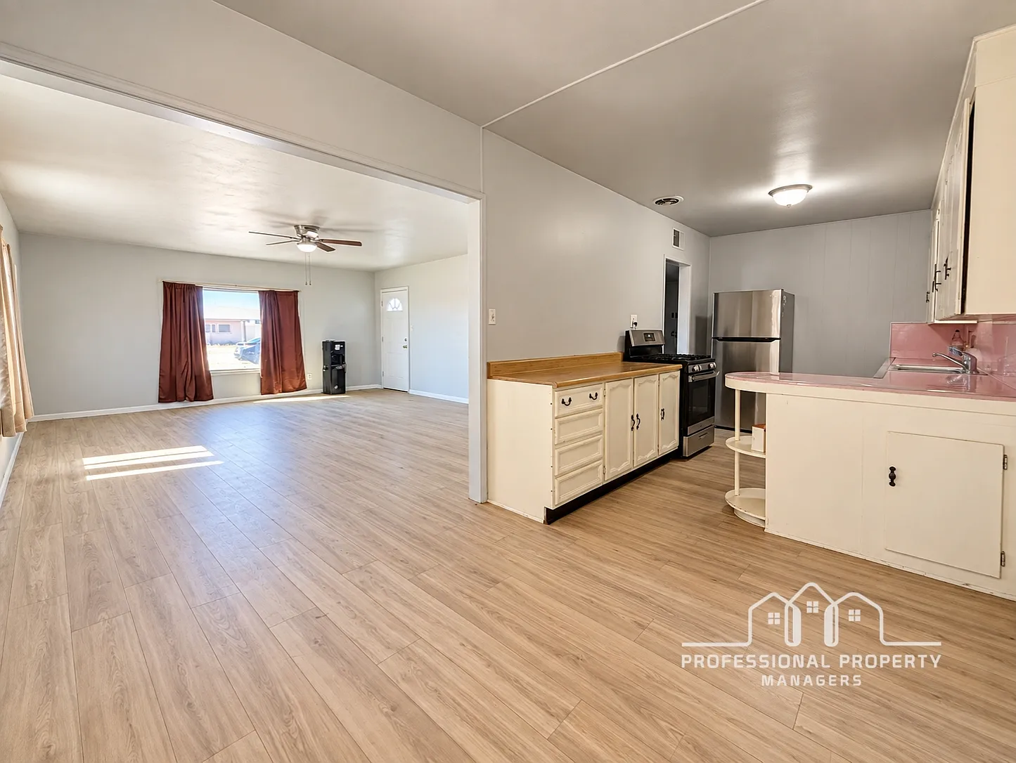 3 bed, 1333 sqft, $1,350 — Photo 4