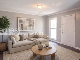 4430 Bonnell Dr NW, Huntsville, AL
