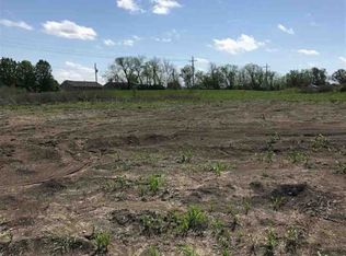 2331 SW Millers Cove Ct, Topeka, KS 66614