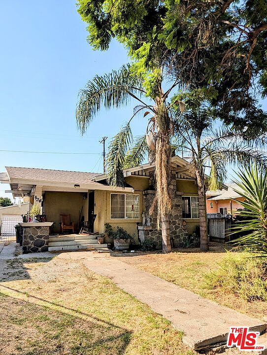 1st image of 634 E 52nd Pl