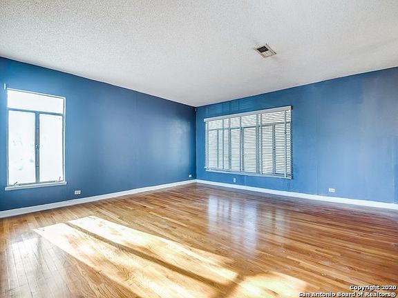 4th image of 4511 Slayden Dr