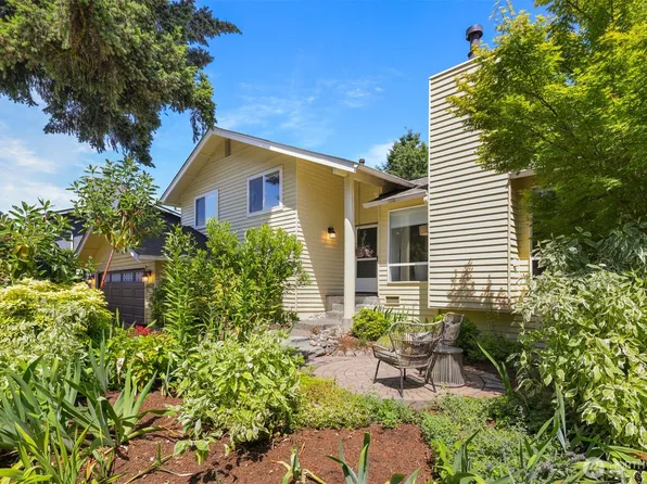 12820 87th Avenue, Kirkland, WA 98034