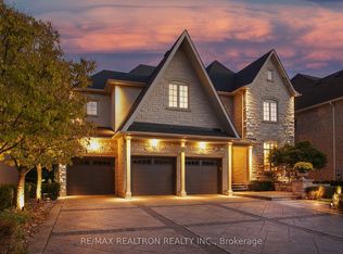 423 Paradelle Dr, Richmond Hill, ON L4E 4R9