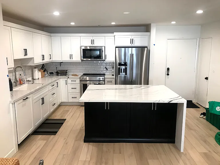 2318 Fox Hills Dr #103 — Photo 3