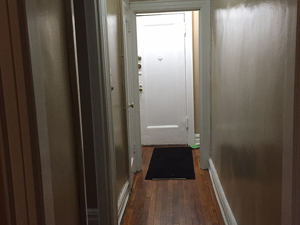 1st image of 8555 118th St APT 1C