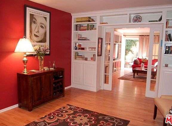 5th image of 6233 Murietta Ave