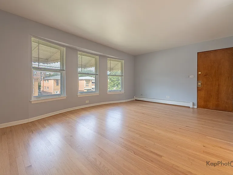8417 W Berwyn Ave #2 — Photo 2