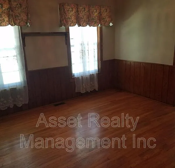 2033 Decatur Hwy — Photo 11