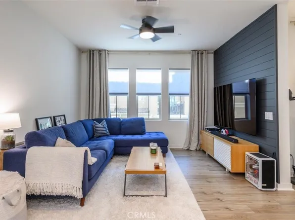 209 Sonora Rdg, Lake Forest, CA 92610