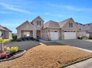 9533 Arkose Dr, Denton, TX 76207