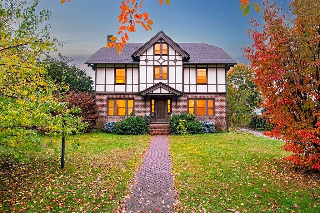 44 Farmington Ave, Longmeadow, MA 01106 Zillow