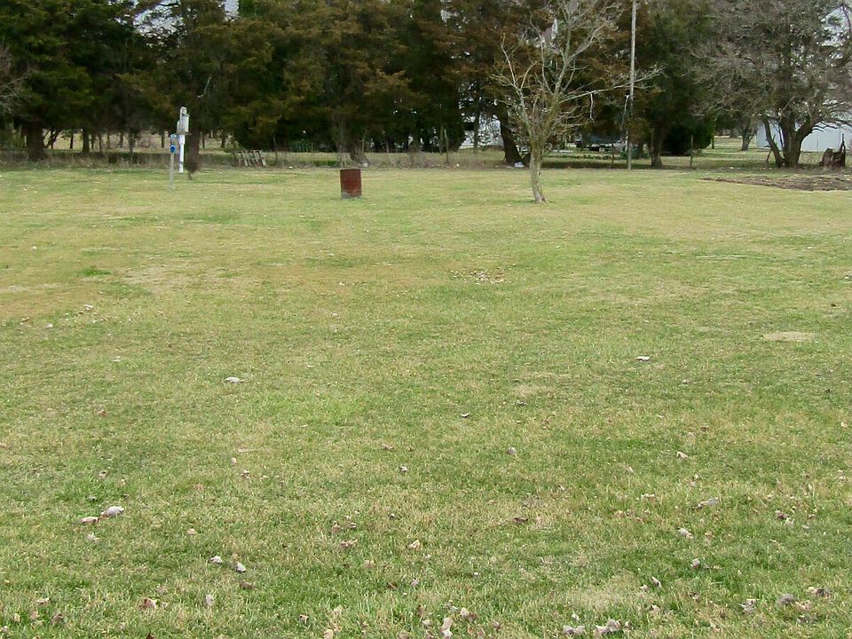 2nd image of 0 Center St