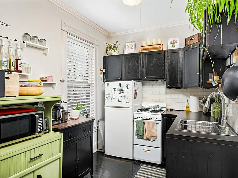 449 Selby Ave #2 — Photo 7