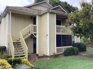 110 Heywood Rd APT 3C, Arden, NC 28704