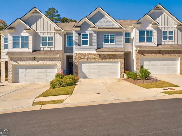 372 Stoneybrook Dr, Dahlonega, GA 30533