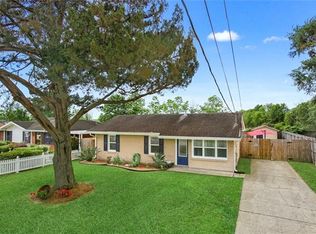 204 Barton Ave, Luling, LA 70070