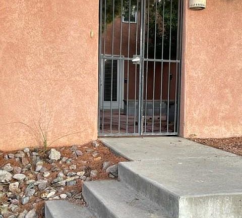 3rd image of 3134 Hillrise Dr