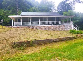8222 Alarka Rd, Bryson City, NC 28713