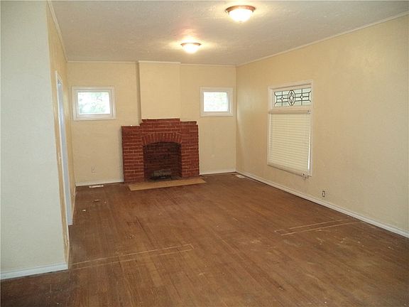 4th image of 705 N Rockwell Ave