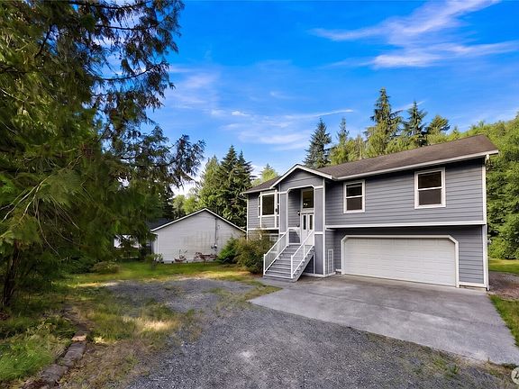 3rd image of 642 Sprague Valley Drive