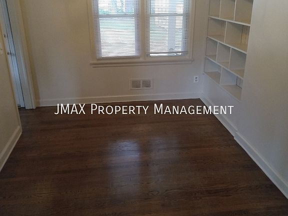 4th image of 3202 Fleetwood Ave