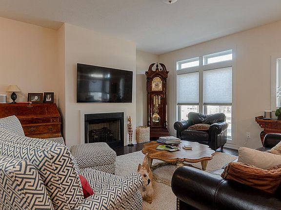 4th image of 59 Ashbourne Dr