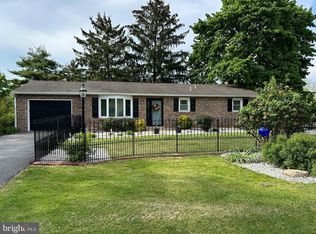 18 Junction Rd, Dillsburg, PA 17019