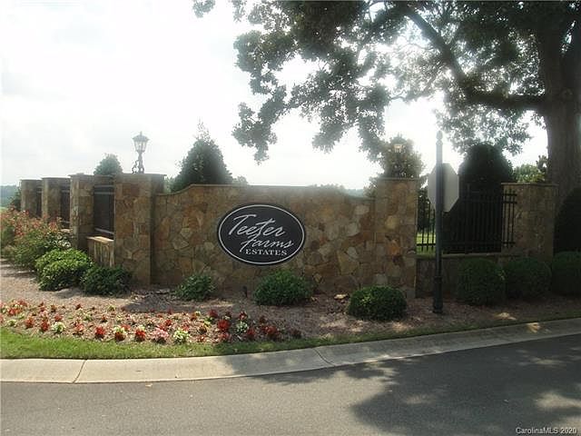 1st image of 1289 Teeter Farms Dr Unit 26
