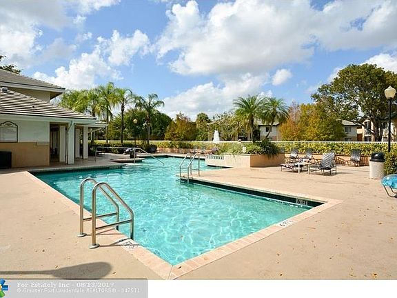 2nd image of 9977 Westview Dr APT 116